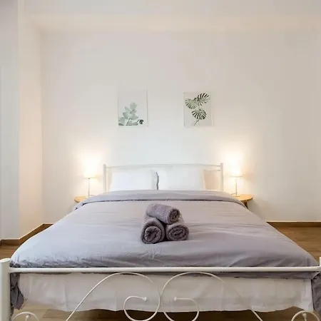 Saint Dimitrios 100sqm. Appartamento Salonicco